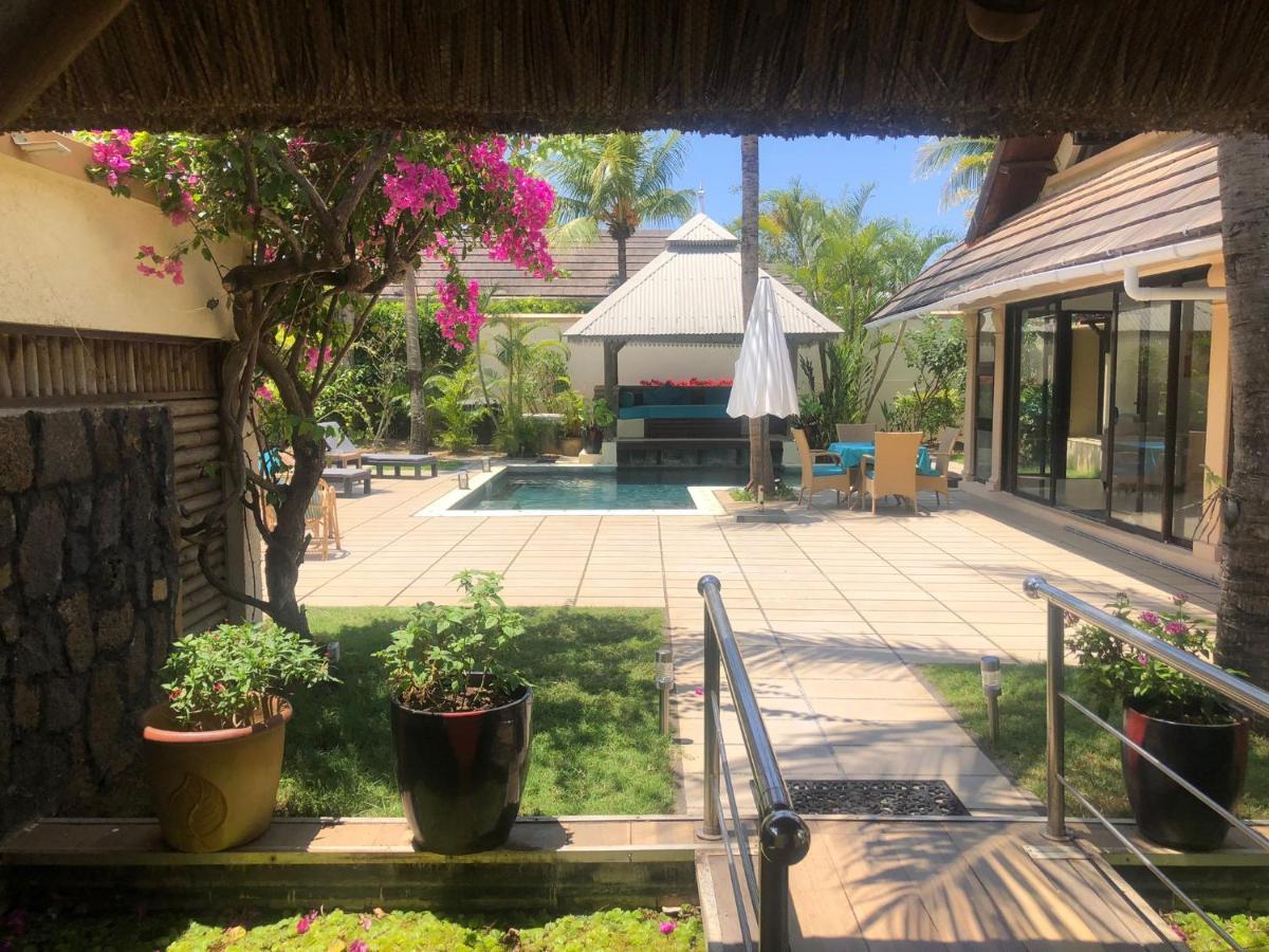 Exotic Oasis Villa In The Tropics Гранд-Бэй Экстерьер фото